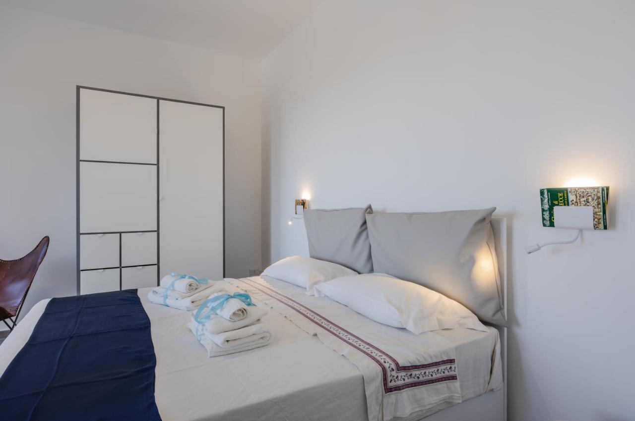 Licia & Tonino Apartments Near The Station 레체 외부 사진