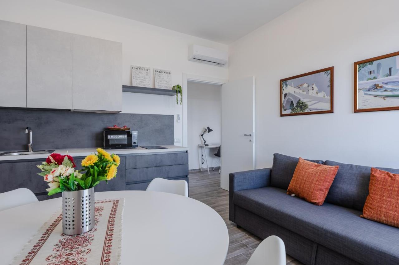 Licia & Tonino Apartments Near The Station 레체 외부 사진