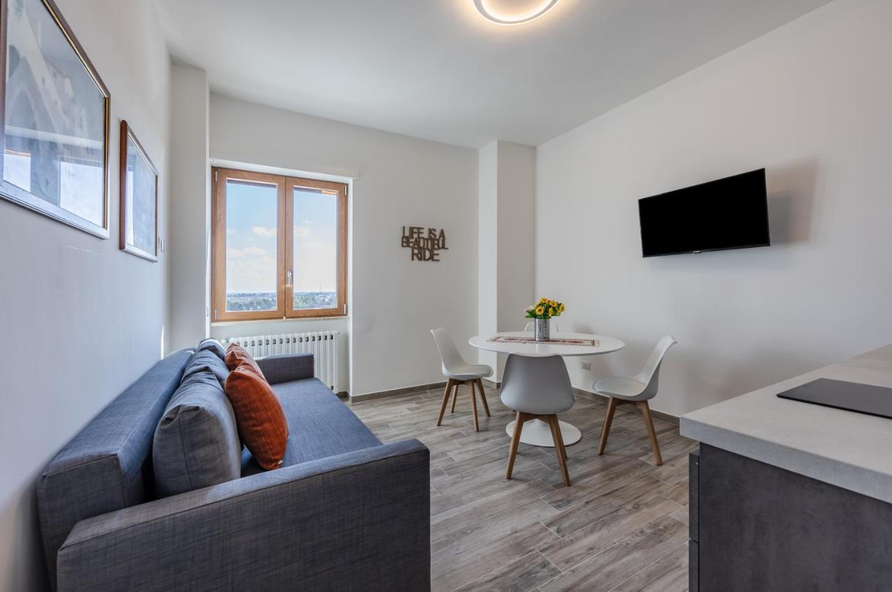 Licia & Tonino Apartments Near The Station 레체 외부 사진